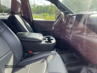 2022 Ram 3500 Tradesman z VIN 3C63RRGL2NG157899, wystawiony jako Copart lot #59051295 z przebiegiem 86 935 mil mil oraz Tytuł czysty. Historia ofert i sprzedaży dostępna na DreamBid. Obrazek 5.