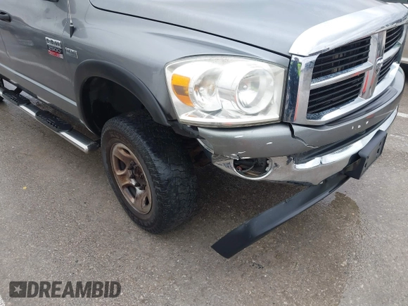 2007 Dodge Ram 2500 SLT with VIN 1D7KS28D77J589595, listed as a IAAI auction lot 41184592 with 166,490 mi miles. Bid and sale history available at carsss.com. Image 6.