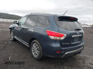 2013 Nissan Pathfinder SV with VIN 5N1AR2MMXDC681044, listed as a IAAI auction lot 41794481 with 181,915 mi miles. Bid and sale history available at carsss.com. Image 3.