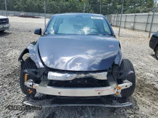 2022 Tesla Model Y Performance with VIN 7SAYGDEF3NF532311, listed as a Copart auction lot 62997535 with 60,530 mi miles and Salvage title. Bid and sale history available at DreamBid. Image 5.