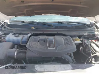 2024 Jeep Grand Wagoneer Series II с VIN 1C4SJSFP0RS131212, выставлен на аукционе IAAI как лот 42503269 с пробегом 42 518 миль миль и . История ставок и продаж доступна на DreamBid. Изображение 10.