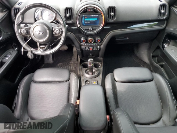 2020 MINI Countryman Cooper S with VIN WMZYX1C06L3L48761, listed as a Copart auction lot 68270454 with 23,940 mi miles and Salvage Title. Bid and sale history available at carsss.com. Image 8.