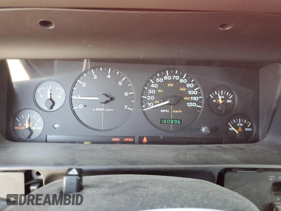 1997 Jeep Grand Cherokee TSi with VIN 1J4FX58SXVC545910, listed as a Copart auction lot 73142554 with 180,896 mi miles and Salvage Title. Bid and sale history available at carsss.com. Image 9.