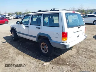 2001 Jeep Cherokee Sport with VIN 1J4FT48S81L507558, listed as a IAAI auction lot 41586992 with 279,132 mi miles. Bid and sale history available at carsss.com. Image 3.