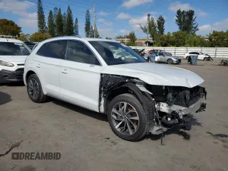 2021 Audi Q5 Prestige with VIN WA1CAAFY3M2112938, listed as a Copart auction lot 42350955 with 33,102 mi miles and Salvage Title. Bid and sale history available at carsss.com. Image 4.