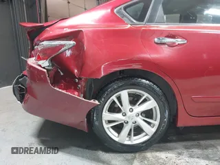 2014 Nissan Altima S with VIN 1N4AL3AP0EN347207, listed as a IAAI auction lot 42029532 with 28,324 mi miles and . Bid and sale history available at carsss.com. Image 18.