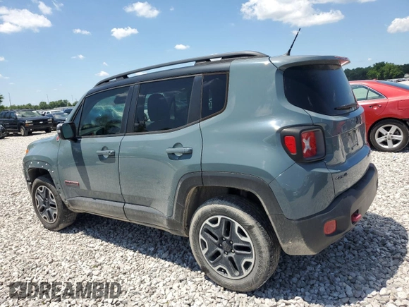2016 Jeep Renegade Trailhawk with VIN ZACCJBCT7GPD39077, listed as a Copart auction lot 61267375 with 175,784 mi miles and Salvage title. Bid and sale history available at DreamBid. Image 2.