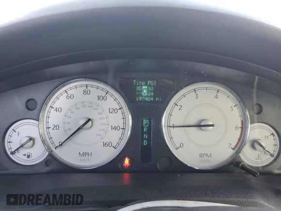 2006 Chrysler 300 C with VIN 2C3KA63H26H198177, listed as a Copart auction lot 48329365 with 197,464 mi miles and Salvage Title. Bid and sale history available at carsss.com. Image 9.