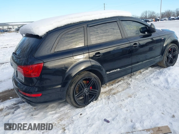 2015 Audi Q7 3.0T S line Prestige with VIN WA1DGAFE8FD028999, listed as a IAAI auction lot 41298408 with 111,446 mi miles. Bid and sale history available at carsss.com. Image 4.