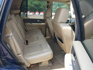 2008 Ford Expedition SSV with VIN 1FMFU16518LA82687, listed as a IAAI auction lot 42420358 with 265,228 mi miles and . Bid and sale history available at DreamBid. Image 8.