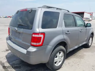 2008 Ford Escape XLT with VIN 1FMCU03178KE48057, listed as a IAAI auction lot 42082340 with 281,744 mi miles. Bid and sale history available at carsss.com. Image 4.