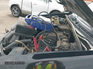 2005 Chevrolet Colorado LS Z71 z VIN 1GCDS196458177460, wystawiony jako IAAI lot #41811351 z przebiegiem 187 757 mil mil oraz . Historia ofert i sprzedaży dostępna na DreamBid. Obrazek 20.