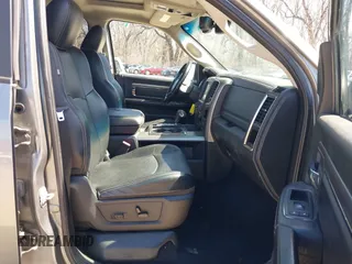 2013 Ram 1500 Sport z VIN 1C6RR7HT2DS530587, wystawiony jako IAAI lot #41742569 z przebiegiem 152 193 mil mil oraz . Historia ofert i sprzedaży dostępna na DreamBid. Obrazek 5.