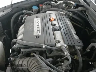 2004 Honda Accord LX z VIN 1HGCM56404A074741, wystawiony jako IAAI lot #42309903 z przebiegiem 200 361 mil mil oraz . Historia ofert i sprzedaży dostępna na DreamBid. Obrazek 19.