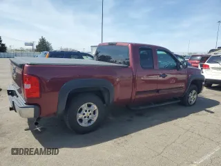 2008 Chevrolet Silverado 1500 1LT with VIN 2GCEC19J281246899, listed as a Copart auction lot 54156405 with 120,160 mi miles and Salvage Title. Bid and sale history available at DreamBid. Image 3.
