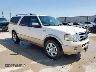 2013 Ford Expedition Max XLT with VIN 1FMJK1J56DEF21842, listed as a Copart auction lot 52733815 with 143,869 mi miles and Clean title. Bid and sale history available at DreamBid. Image 4.
