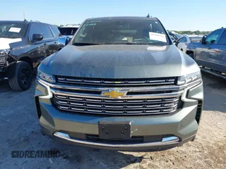 2023 Chevrolet Suburban Premier z VIN 1GNSKFKD9PR278771, wystawiony jako IAAI lot #42198380 z przebiegiem 55 359 mil mil oraz . Historia ofert i sprzedaży dostępna na DreamBid. Obrazek 12.