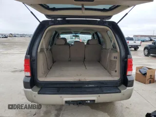 2006 Ford Expedition Eddie Bauer with VIN 1FMPU17586LA75297, listed as a Copart auction lot 45040385 with 180,847 mi miles and Clean Title. Bid and sale history available at carsss.com. Image 6.