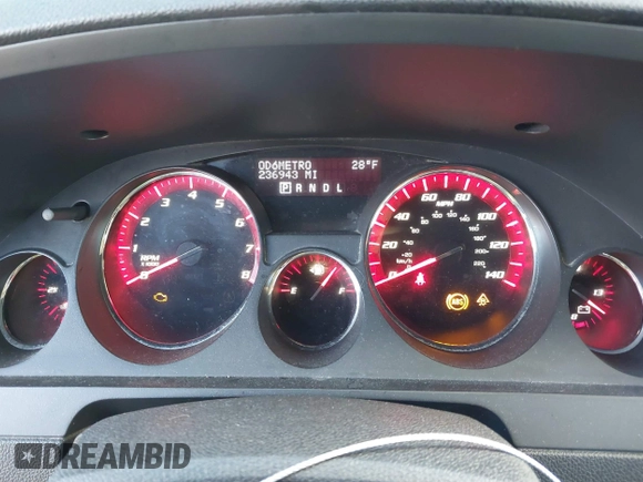 2010 GMC Acadia SL with VIN 1GKLVKED7AJ156655, listed as a IAAI auction lot 41279013 with 236,943 mi miles. Bid and sale history available at carsss.com. Image 7.
