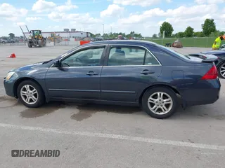 2007 Honda Accord EX с VIN 1HGCM567X7A158015, выставлен на аукционе IAAI как лот 42173705 с пробегом 214 953 миль миль и . История ставок и продаж доступна на DreamBid. Изображение 14.