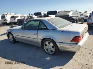 2000 Mercedes-Benz SL-Class with VIN WDBFA68F7YF190504, listed as a Copart auction lot 71000714 with 0 mi miles and Clean Title. Bid and sale history available at carsss.com. Image 2.