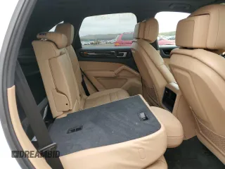 2019 Porsche Cayenne z VIN WP1AA2AY0KDA15514, wystawiony jako Copart lot #41325083 z przebiegiem Nie podano mil oraz . Historia ofert i sprzedaży dostępna na DreamBid. Obrazek 11.