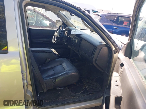 2001 Dodge Durango z VIN 1B4HS28N21F628307, wystawiony jako IAAI lot #42413604 z przebiegiem 250 098 mil mil oraz . Historia ofert i sprzedaży dostępna na DreamBid. Obrazek 5.
