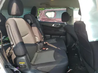 2017 Nissan Pathfinder Platinum with VIN 5N1DR2MMXHC910213, listed as a Copart auction lot 62754275 with 151,669 mi miles and Salvage title. Bid and sale history available at DreamBid. Image 11.