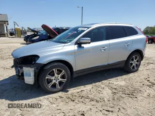 2013 Volvo XC60 T6 with VIN YV4902DZ0D2375261, listed as a Copart auction lot 53655585 with 118,508 mi miles and Salvage title. Bid and sale history available at DreamBid. Image 1.