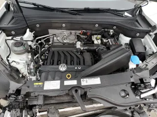 2021 Volkswagen Atlas SEL with VIN 1V2ER2CA5MC504333, listed as a Copart auction lot 43385145 with 47,437 mi miles and Salvage title. Bid and sale history available at DreamBid. Image 14.