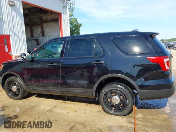 2017 Ford Police Interceptor Utility with VIN 1FM5K8AT9HGB55149, listed as a IAAI auction lot 40735884 with 76,648 mi miles and . Bid and sale history available at DreamBid. Image 14.