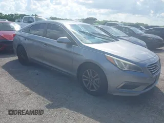 2015 Hyundai Sonata SE z VIN 5NPE24AF9FH012668, wystawiony jako IAAI lot #40476715 z przebiegiem Nie podano mil oraz . Historia ofert i sprzedaży dostępna na DreamBid. Obrazek 1.