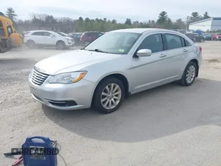 2012 Chrysler 200 Touring with VIN 1C3CCBBB7CN125569, listed as a IAAI auction lot 42083043 with 188,461 mi miles. Bid and sale history available at carsss.com. Image 2.