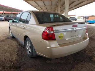 2005 Chevrolet Malibu LS with VIN 1G1ZT52815F250410, listed as a IAAI auction lot 41917400 with 142,260 mi miles. Bid and sale history available at carsss.com. Image 3.