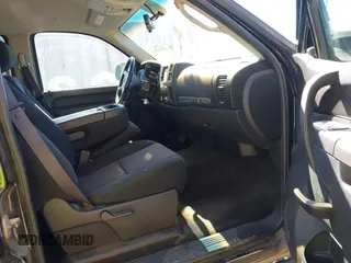 2011 Chevrolet Silverado 1500 LT with VIN 3GCPCSE03BG345726, listed as a IAAI auction lot 42041586 with 137,450 mi miles and . Bid and sale history available at DreamBid. Image 5.
