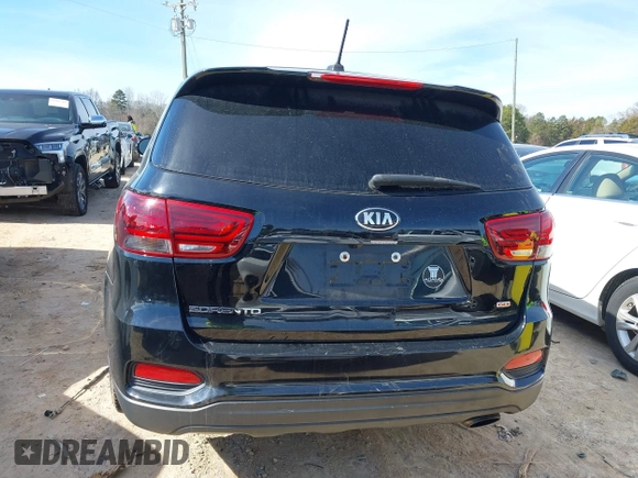 2019 Kia Sorento LX with VIN 5XYPG4A36KG538256, listed as a IAAI auction lot 41601031 with 1 mi miles. Bid and sale history available at carsss.com. Image 16.
