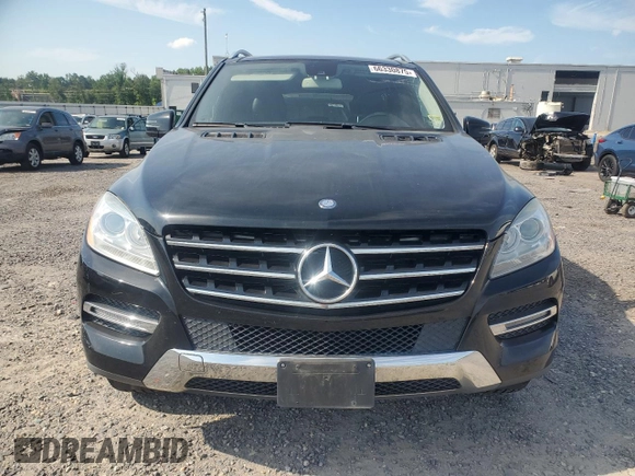 2013 Mercedes-Benz M 350 with VIN 4JGDA5HB5DA247110, listed as a Copart auction lot 66330875 with 144,333 mi miles and Clean title. Bid and sale history available at DreamBid. Image 5.