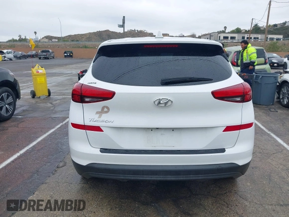 2019 Hyundai Tucson SE with VIN KM8J23A48KU026984, listed as a IAAI auction lot 41767118 with 72,647 mi miles. Bid and sale history available at carsss.com. Image 17.