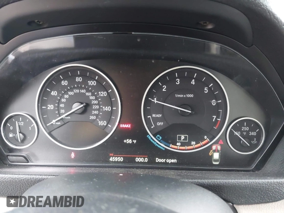 2018 BMW 3 Series 320i xDrive with VIN WBA8E5G53JNV03333, listed as a IAAI auction lot 42018275 with 45,950 mi miles. Bid and sale history available at carsss.com. Image 7.