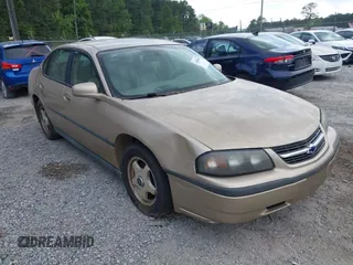 2004 Chevrolet Impala with VIN 2G1WF52E649177459, listed as a IAAI auction lot 42088452 with 197,529 mi miles. Bid and sale history available at carsss.com. Image 1.