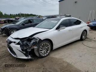 2019 Lexus ES 350 with VIN 58ABZ1B18KU047819, listed as a Copart auction lot 61420805 with 44,660 mi miles and Salvage title. Bid and sale history available at DreamBid. Image 1.