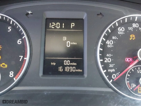 2014 Volkswagen Passat Wolfsburg Ed with VIN 1VWAT7A34EC116382, listed as a IAAI auction lot 41894329 with 161,890 mi miles. Bid and sale history available at carsss.com. Image 7.