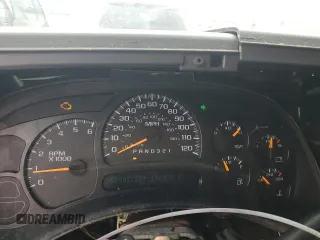 2007 Chevrolet Silverado 1500 LS with VIN 2GCEC13V771153418, listed as a Copart auction lot 53798195 with 196,078 mi miles and Salvage Title. Bid and sale history available at DreamBid. Image 9.