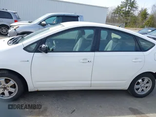 2007 Toyota Prius with VIN JTDKB20U877578334, listed as a IAAI auction lot 41913146 with 195,752 mi miles. Bid and sale history available at carsss.com. Image 15.