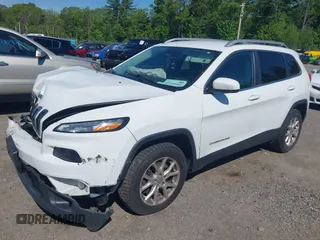 2017 Jeep Cherokee Latitude with VIN 1C4PJMCB6HW520731, listed as a IAAI auction lot 42299903 with 132,527 mi miles and . Bid and sale history available at DreamBid. Image 19.