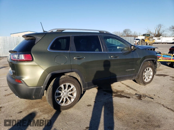 2019 Jeep Cherokee Latitude with VIN 1C4PJMCX0KD113213, listed as a Copart auction lot 49228805 with 49,085 mi miles and Salvage title. Bid and sale history available at DreamBid. Image 3.