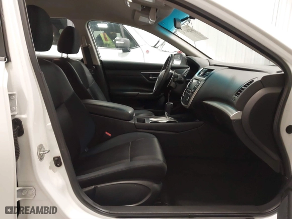 2017 Nissan Altima 2.5 SR with VIN 1N4AL3AP5HC265540, listed as a IAAI auction lot 41284731 with 125,504 mi miles. Bid and sale history available at carsss.com. Image 5.