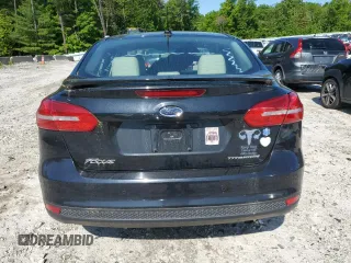 2015 Ford Focus Titanium with VIN 1FADP3J2XFL200489, listed as a Copart auction lot 56443215 with 139,990 mi miles and Clean title. Bid and sale history available at DreamBid. Image 6.