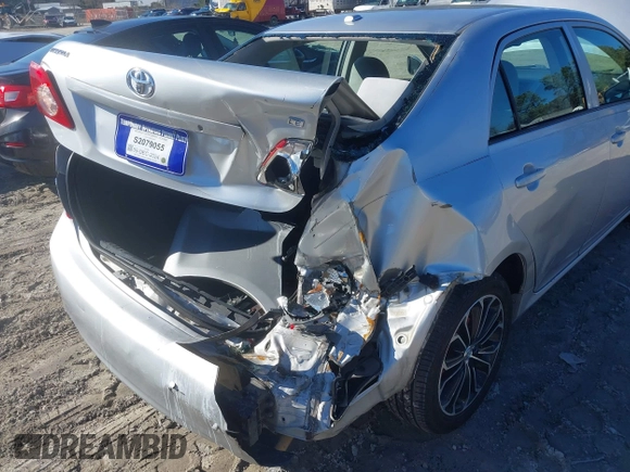 2010 Toyota Corolla z VIN 1NXBU4EE5AZ354952, wystawiony jako IAAI lot #41455621 z przebiegiem 178 878 mil mil oraz . Historia ofert i sprzedaży dostępna na DreamBid. Obrazek 6.