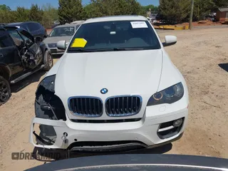 2014 BMW X6 xDrive35i with VIN 5UXFG2C53E0C44047, listed as a IAAI auction lot 42057685 with 145,912 mi miles. Bid and sale history available at carsss.com. Image 12.